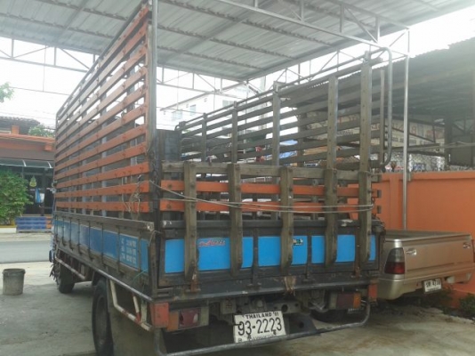 ISUZU NKR 120 ปี 40 ราคา 385,000 บ.