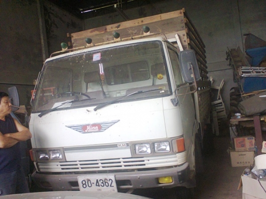 ขายหกล้อฮีโน่ KM117 รถห้างแท้ปี37 พร้อมใช้