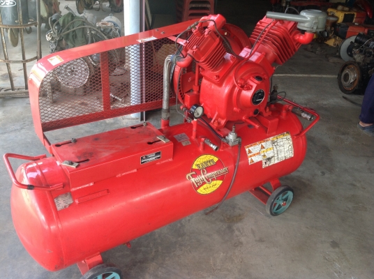 ขายเครื่องปั้มลม EARTH FUJI เก่าญี่ปุ่น ขนาด 10 แรง รุ่นใหม่สภาพเหมือนของใหม่ ขายเครื่องปั้มลม EARTH FUJI เก่าญี่ปุ่น ขนาด 10 แรง รุ่นใหม่สภาพเหมือนของใหม่