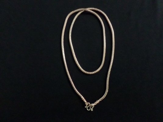 สร้อยนาคอินโด สวยครับ