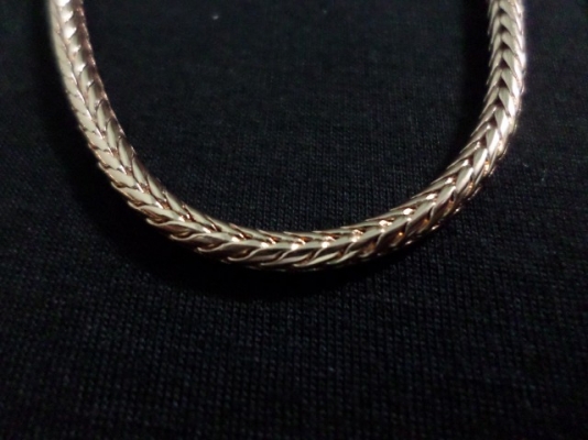 สร้อยนาคอินโด สวยครับ