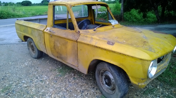 ขายรถกระบะเล็กmazda800แห้งๆทะเบียนโอน