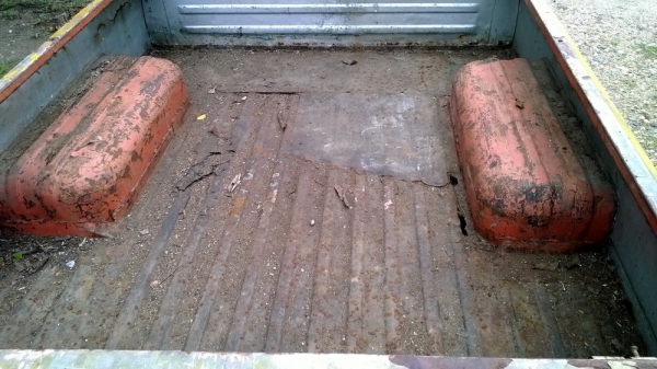 ขายรถกระบะเล็กmazda800แห้งๆทะเบียนโอน