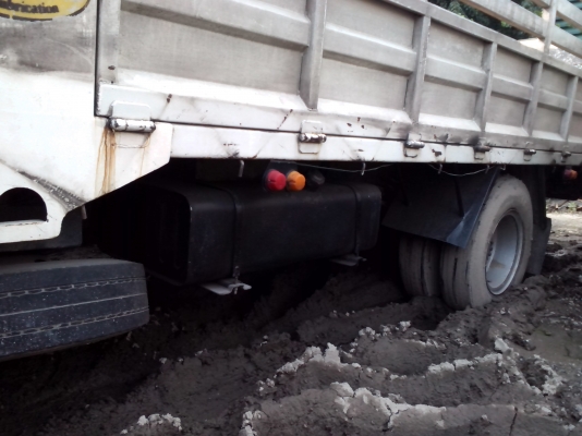 ขายรถ6ล้อเครื่อง195แรง