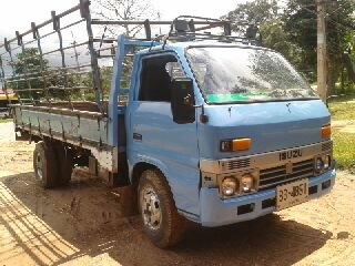 โอ้ยๆๆ พึ้งจะเคยเห็นโตเป็นควายสมองน้อยเหมือนเด็กๆ ได้รับเงินมัดจำไว้5000บาท แต่ลูกค้าคือ คุณ (กนกชาญ เพชรประดับ)ไม่ซื้อขอ(เงินๆๆมัดจำคืน)รถราคา130,000 ถูกที่สุดใน เต้นเพรชดำ คุณไม่ซื้อแต่จะเอามัดจำคืน ...พี่น้องทุกท่านครับช่วยอธิบาย คำว่ามัดจำ หน่อยครับคุ