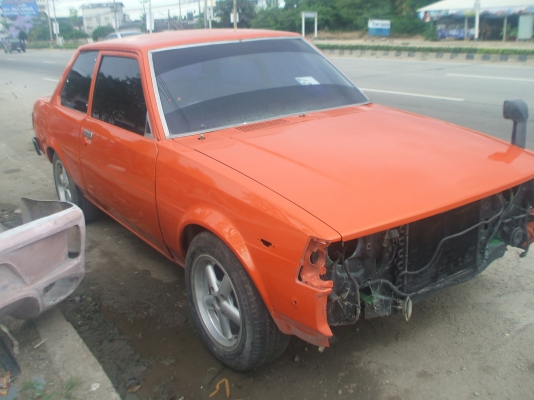 KE 70 ราคาถูก สองประตู ขายตามสภาพทำสีแล้ว งดต่อ