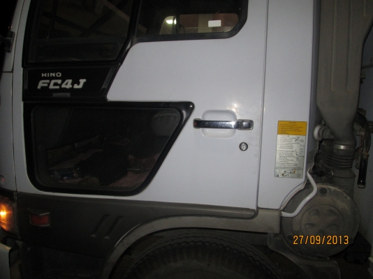 HINO-FC4J-140---ตู้3บาน5,50เมตร-มือ1ออกห้าง-