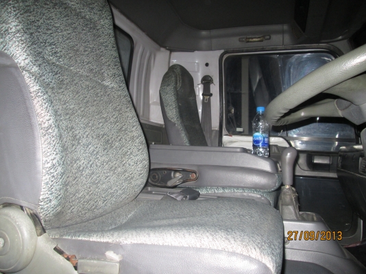 HINO-FC4J-140---ตู้3บาน5,50เมตร-มือ1ออกห้าง-