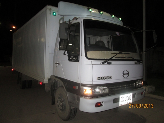 HINO-FC4J-140---ตู้3บาน5,50เมตร-มือ1ออกห้าง-