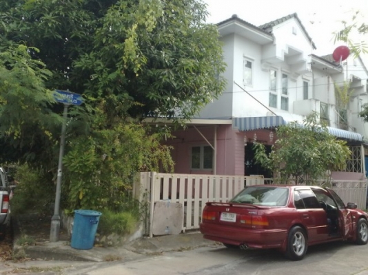 ขาย ทาวน์เฮ้าส์ในโครงการ ลัลลี่วิวล์-แพรกษา สมุทรปราการ