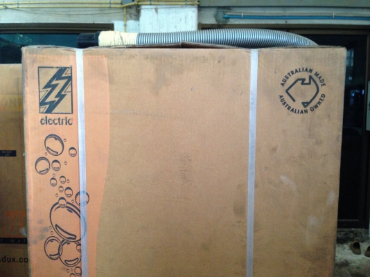 ขายชุดถังทำน้ำอุ่นยี่ห้อ dux made in Australian ขนาด 322 ลิตร เป็นของใหม่ๆไม่เคยใช้งาน มีอยู่หลายชุดครับ เหมาะกับการใช้ในรีสอร์ท หรือโรงแรม ต่อ 1 ชุด ใช้ได้ 9-10 ห้อง( ลดราคาสุดๆเจ้าของอยากขายแล้วครับ ร้อนเงิน ) ขายชุดถังทำน้ำอุ่นยี่ห้อ dux made in Australian ขนาด 322 ลิตร เป็นของใหม่ๆไม่เคยใช้งาน มีอยู่หลายชุดครับ เหมาะกับการใช้ในรีสอร์ท หรือโรงแรม ต่อ 1 ชุด ใช้ได้ 9-10 ห้อง( ลดราคาสุดๆเจ้าของอยากขายแล้วครับ ร้อนเงิน )