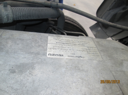 ISUZU-P2เดทก้า-เครื่อง6HH1-7,20เมตร-ตู้10บานไม่มีเสากลาง