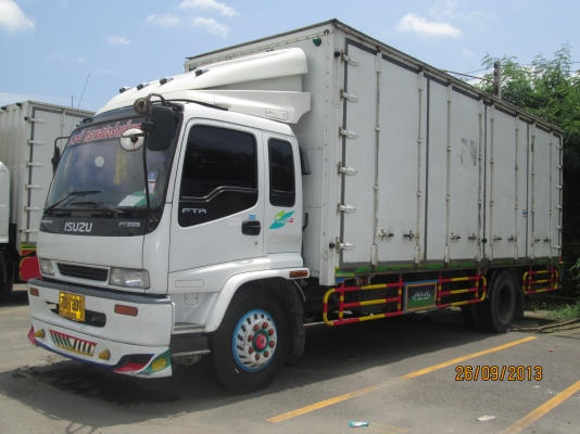 ISUZU-P2เดทก้า-เครื่อง6HH1-7,20เมตร-ตู้10บานไม่มีเสากลาง