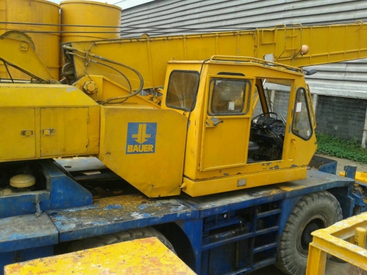 ขายรถเครน 4 ล้อ 25 ตัน KATO 25 H เอกสารเล่มทะเยียน