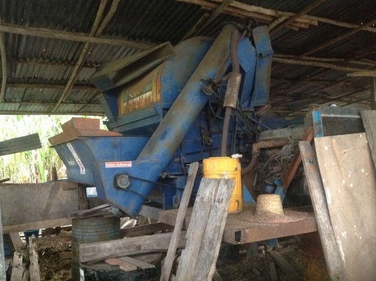 ขาย ตู้นวดข้าวพร้อม เครื่องยนต์โตโยต้า90แรง เกษตรพัฒนา รุ่นสิงห์เปลือยจัมโบ้ 5ฟุตขยาย ปี42