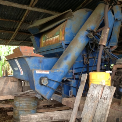 ขาย ตู้นวดข้าวพร้อม เครื่องยนต์โตโยต้า90แรง เกษตรพัฒนา รุ่นสิงห์เปลือยจัมโบ้ 5ฟุตขยาย ปี42