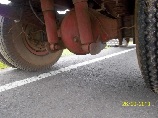 ขาย6ล้อกลางทะเบียนเอกสารพร้อมโอน  117แรง เบรคทริปฟี่   เกียร์ร็อคเสื้อลาย   Fหน้า  Fหลังถือ