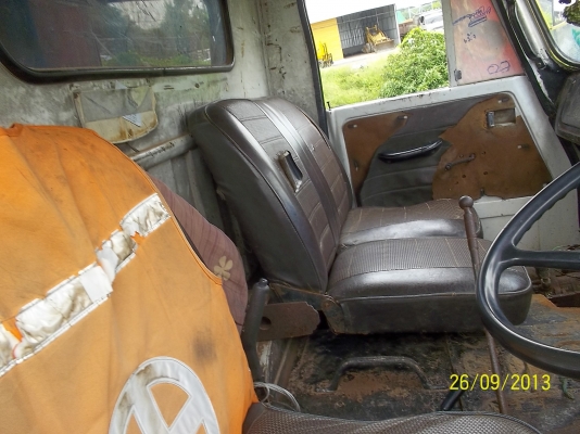 ขาย6ล้อกลางทะเบียนเอกสารพร้อมโอน  117แรง เบรคทริปฟี่   เกียร์ร็อคเสื้อลาย   Fหน้า  Fหลังถือ