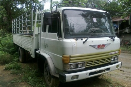หกล้อ HINO FD154 กระบะยาว 5.4 เมตร เครื่องใหม่สภาพดี 158 แรง EH500 ราคา 410,000