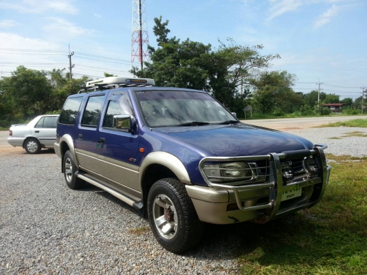 ขายรถ ISUZU แวน ปลายปี 42 โฟร์ วิล พร้อมโอน