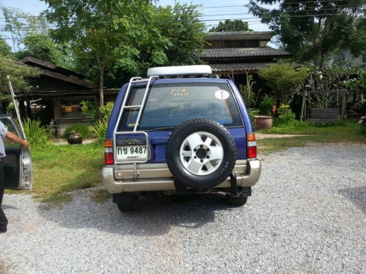 ขายรถ ISUZU แวน ปลายปี 42 โฟร์ วิล พร้อมโอน ขายรถ ISUZU แวน ปลายปี 42 โฟร์ วิล พร้อมโอน