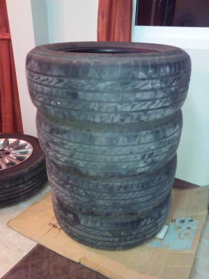 ขายยาง Michellence Primacy LC ขนาด 215/60 R16  ปี 46/12