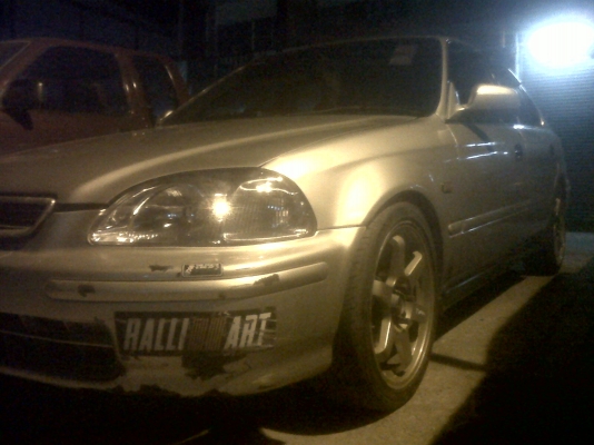 ตาโต ปี97 เกียร์ออโต้ แม็กส์te37ขอบ17 98000 สนใจ0867664056 กันคับ