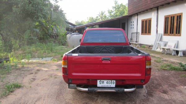 ขายรถกระบะไมตี้เอ็กปี40/1997 โปร่งหน้า-โปร่งหลังสีแดงสวยๆเอกสารพร้อมโอน+ภาษีหมดกันยายน57+แอร์+ชีดี+แม๊กไลเนอน์ใหม่+แบ ตเตอร์รี่ใหม่รถสภาพพร้อมใช้งานครับ...ยอดจัดไฟแนนท์ยังได้สูงยุครับ.... ราคาลดๆๆๆๆขายที่165000บาท สนใจสอบถามได้ครับ080-1696651 รถยุจังหวัดอ