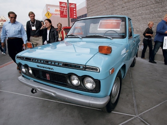 ขายกระจังหน้า TOYOTA RN10 พร้อมเบ้าไฟหน้าเเละ ดวงไฟครบๆพร้อม โลโก้หน้ากระจังด้วยครับ