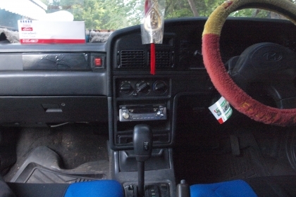 ขายรถเก๋งวิ่งทางไกลซักคันครับ ฮุนได โซนาต้า เครื่อง 2000 เกียร์ออโต้   ขายที่ 53000 บาทครับ