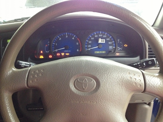 4x4 D4D 3.0G 2002 จด46 ขายถูกรถได้บางไม่มีชนหนัก ไม่จมน้ำ 082-381-6797