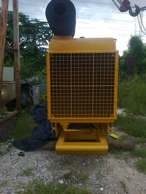 ขายเครื่องปั่นไฟ Caterpillar 3406 ขนาด 200 KVA. เซตนอก