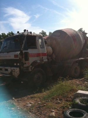 ขายรถโม่ปูน 10 ล้อ 2 คัน ถูกๆ ขายรวม 1,300,000 บาท