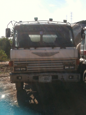 ขายรถโม่ปูน 10 ล้อ 2 คัน ถูกๆ ขายรวม 1,300,000 บาท