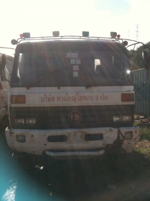 ขายรถโม่ปูน 10 ล้อ 2 คัน ถูกๆ ขายรวม 1,300,000 บาท