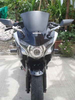 วุฒินนบุรี//ขาย CBR250i ABSสภาพสวยๆของแต่งแน่ๆเกียร์โยงทะเบียนพร้อมโอน