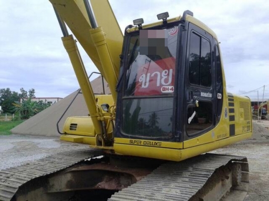 KOMATSU PC200