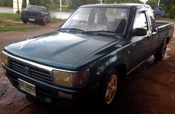 ***ขายแล้วครับขอบคุณ Truck2hand ขายกระบะแค็ป TOYOTA ไมตี้เอ็กส์ 2.5 ปี37/94 เครื่องเดิมเกียร์เดิม แห้งดี แรง ช่วงล่างแน่นคัสซีสวยไม่ผุไม่ดาม รถมีโดนมา แต่เก็บงานแล้ว ทำตาเต็ม โป่งหน้า-หลัง พ.พาวเวอร์ แอร์ ภายในสวยคอนโซลครบ ยางดี4เส้น ล้อแม็ก พื้นกระบะสวย