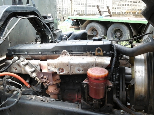 ขายรถตู้10ล้อ ISUZU DECA