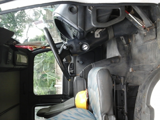 ขายรถตู้10ล้อ ISUZU DECA