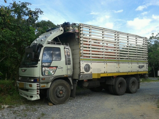 HINO F18