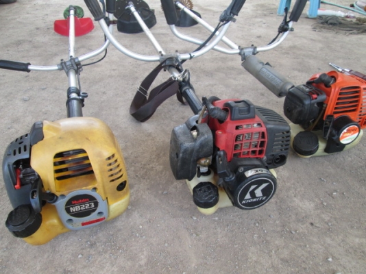 เครื่องตัดหญ้าสะพายบ่า