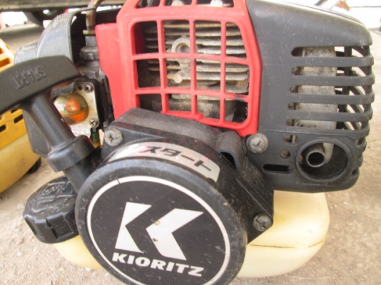 เครื่องตัดหญ้าสะพายบ่า