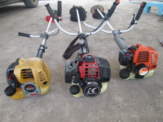 เครื่องตัดหญ้าสะพายบ่า