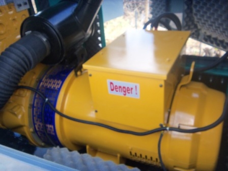 ขายเครื่องปั่นไฟ 160 KVA.พิเศษแถมชุด AUTO-START-STOPชุดคุมATS.ต่อเป็นเครื่องสำรองไฟใด้/รับประกัน 12 เดือน