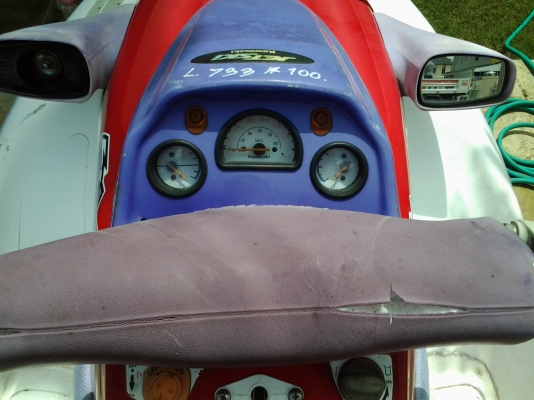 ขายเรือยืนkawasaki zxi 750 ไม่เคยใช่ในไทย  ถูกๆ