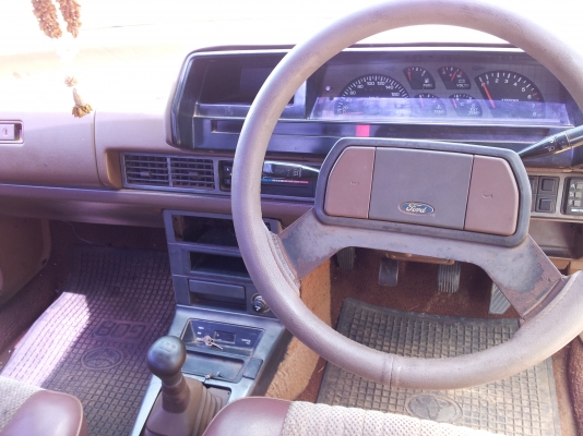 ขอขาย เก๋ง Ford ถูกๆๆๆ...ครับ..วันนี้ลดเต็มที่ 13,000 บาท ขอขาย เก๋ง Ford ถูกๆๆๆ...ครับ..วันนี้ลดเต็มที่ 13,000 บาท