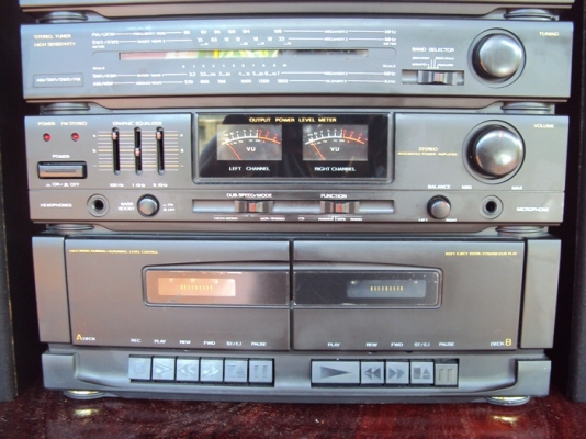 ขายชุดเครื่องเล่นวิทยุ-แผ่นเสียง SPECTUM ขายชุดเครื่องเล่นวิทยุ-แผ่นเสียง SPECTUM