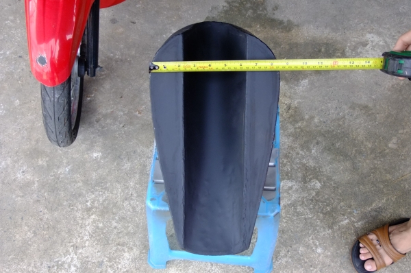 ขายถังน้ำมันทรงสปอร์ตเตอร์ และหน้ากากสตั้นครับ