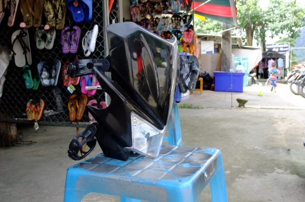 ขายถังน้ำมันทรงสปอร์ตเตอร์ และหน้ากากสตั้นครับ